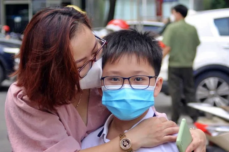 Việt Nam nỗ lực, tự tin tiếp cận và triển khai chiến dịch tiêm vaccine COVID-19 cho trẻ em - Ảnh 1. Việt Nam nỗ lực, tự tin tiếp cận và triển khai chiến dịch tiêm vaccine COVID-19 cho trẻ em - Ảnh 1.