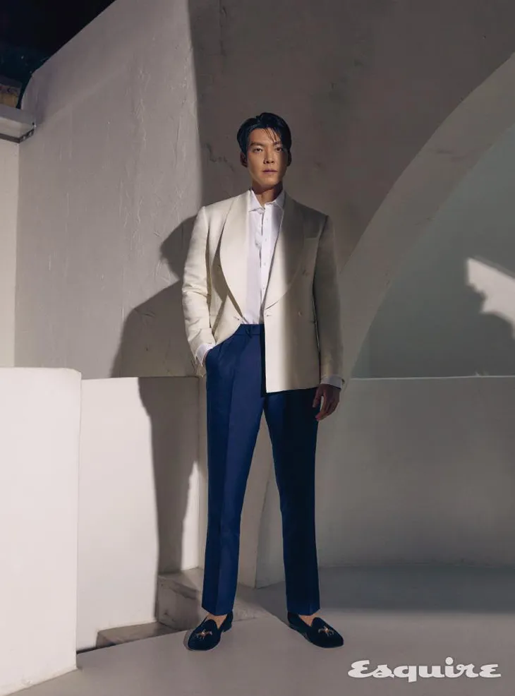 Kim Woo Bin trở lại sau điều trị ung thư: Làm phim giúp tôi được chữa lành - Ảnh 10. Kim Woo Bin trở lại sau điều trị ung thư: Làm phim giúp tôi được chữa lành - Ảnh 10.