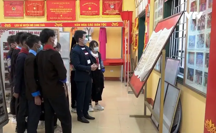 Điểm sáng tri thức nơi vùng cao Tây Bắc - Ảnh 1. Điểm sáng tri thức nơi vùng cao Tây Bắc - Ảnh 1.