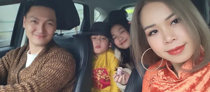 Diễn viên Việt ngày Tết: Hồng Đăng, Mạnh Trường đưa vợ con đi chơi xa - Ảnh 2. Diễn viên Việt ngày Tết: Hồng Đăng, Mạnh Trường đưa vợ con đi chơi xa - Ảnh 2.
