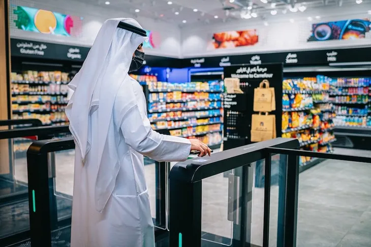Bình thường mới thúc đẩy xã hội thông minh ở UAE - Ảnh 1. Bình thường mới thúc đẩy xã hội thông minh ở UAE - Ảnh 1.