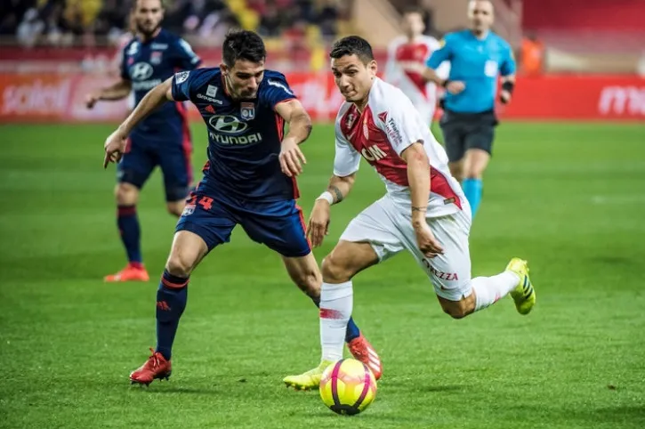 Tâm điểm bóng đá châu Âu hôm nay: Nóng bỏng derby Milan! - Ảnh 2. Tâm điểm bóng đá châu Âu hôm nay: Nóng bỏng derby Milan! - Ảnh 2.