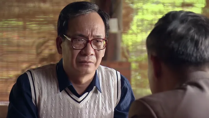 Phố trong làng - Tập 50: Ông Lợi đứng ra đòi công bằng cho Ngọc - Ảnh 2.