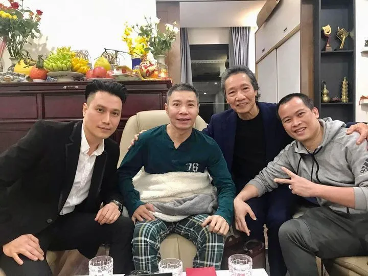 Việt Anh tiết lộ sức khoẻ hiện tại của NSND Công Lý, Phương Oanh hội ngộ mẹ chồng - Ảnh 1. Việt Anh tiết lộ sức khoẻ hiện tại của NSND Công Lý, Phương Oanh hội ngộ mẹ chồng - Ảnh 1.
