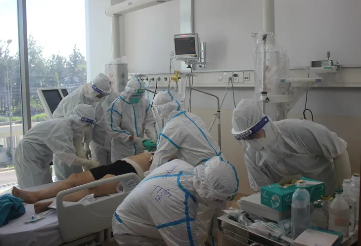 Còn 385 ca COVID-19 nặng thở máy, ECMO; Hà Nội vượt mốc 150.000 F0 - Ảnh 1. Còn 385 ca COVID-19 nặng thở máy, ECMO; Hà Nội vượt mốc 150.000 F0 - Ảnh 1.