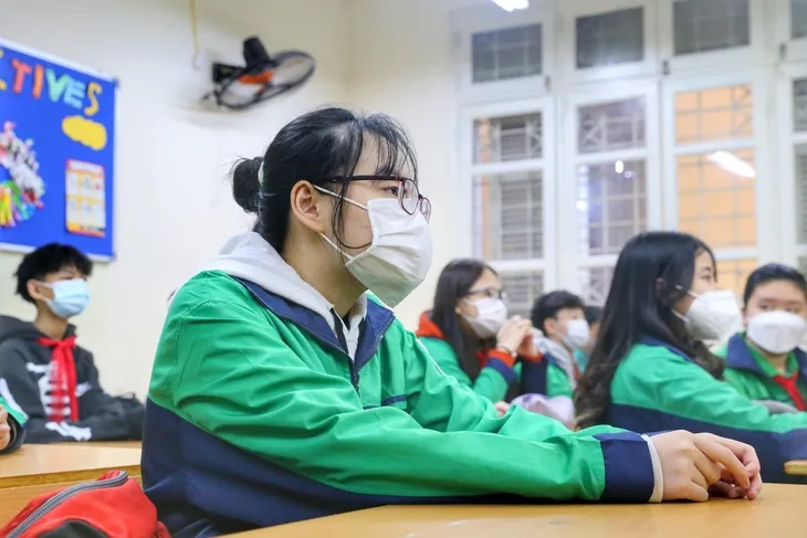 Học sinh khối 7 đến 12 tại Hà Nội được đi học trực tiếp - Ảnh 13. Học sinh khối 7 đến 12 tại Hà Nội được đi học trực tiếp - Ảnh 13.