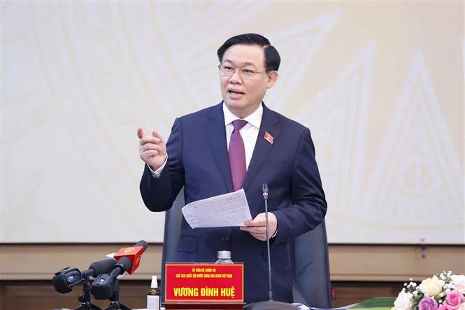 Chủ tịch Quốc hội thăm, làm việc tại thành phố Hải Phòng - Ảnh 1. Chủ tịch Quốc hội thăm, làm việc tại thành phố Hải Phòng - Ảnh 1.