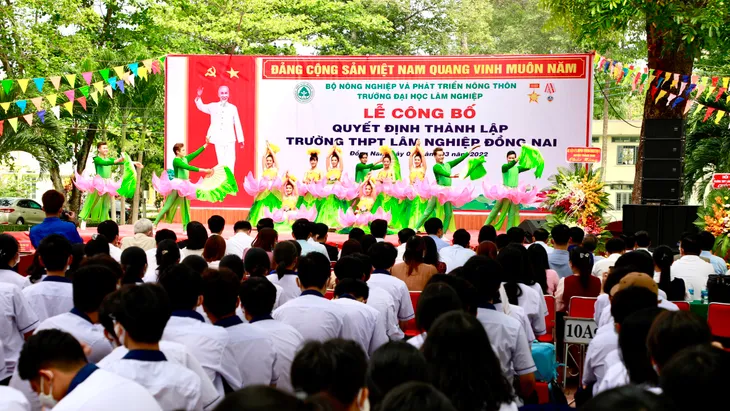 Đồng Nai: Hệ thống hoá giáo dục xuyên suốt từ THPT lên Đại học - Ảnh 1. Đồng Nai: Hệ thống hoá giáo dục xuyên suốt từ THPT lên Đại học - Ảnh 1.