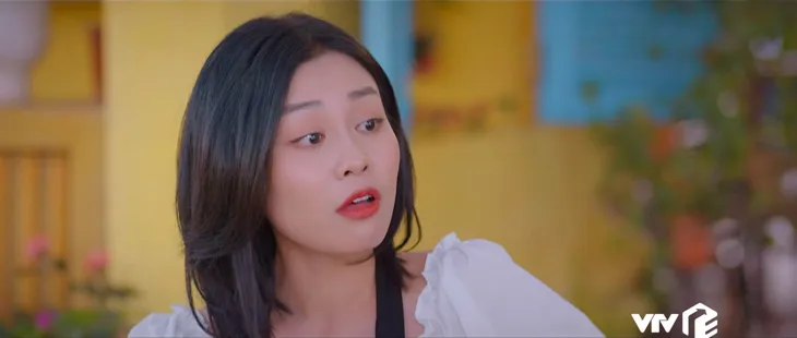 Lối về miền hoa - Tập 10: Thanh tủm tỉm cười, xao động khi nghĩ về Lợi - Ảnh 1. Lối về miền hoa - Tập 10: Thanh tủm tỉm cười, xao động khi nghĩ về Lợi - Ảnh 1.