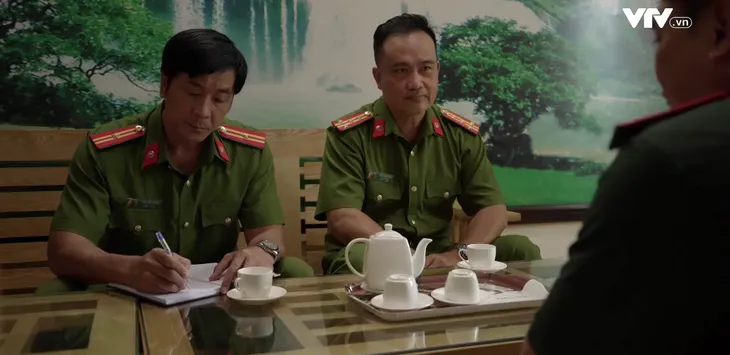 Bão ngầm - Tập 14: Hải Triều làm gì để được đầu quân cho Huy art? - Ảnh 12. Bão ngầm - Tập 14: Hải Triều làm gì để được đầu quân cho Huy art? - Ảnh 12.