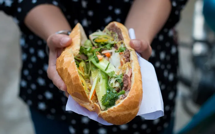 Bánh mì Việt chinh phục trời Âu - Ảnh 1. Bánh mì Việt chinh phục trời Âu - Ảnh 1.