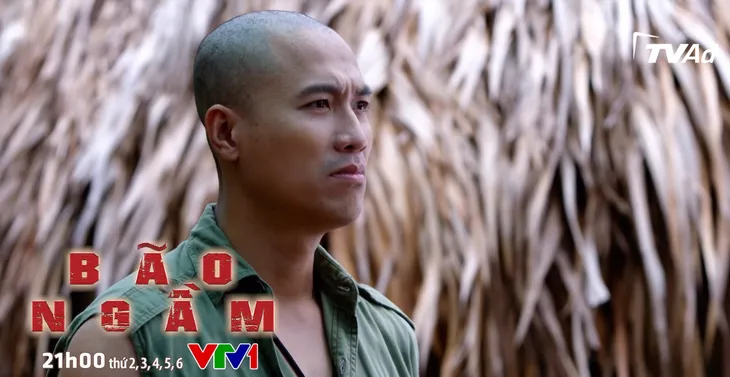 Bão ngầm - Tập 16: Hải Triều bị Toàn Khỉ đốm nghi ngờ là công an ngầm - Ảnh 3. Bão ngầm - Tập 16: Hải Triều bị Toàn Khỉ đốm nghi ngờ là công an ngầm - Ảnh 3.