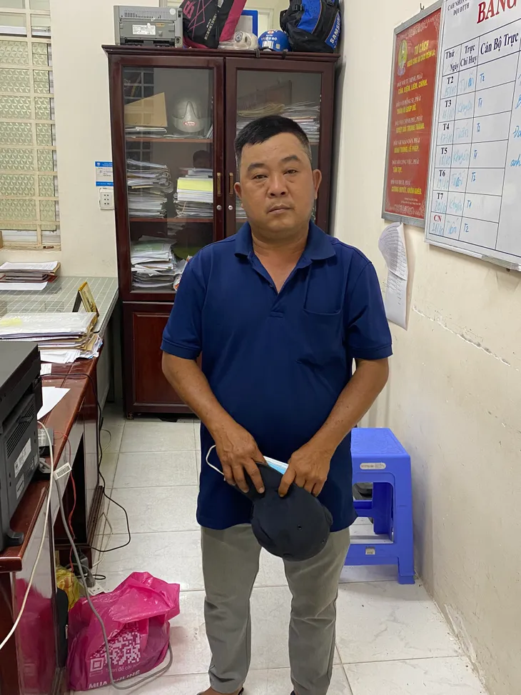 Bắt giữ công nhân cấu kết bảo vệ lấy trộm tài sản công ty - Ảnh 1. Bắt giữ công nhân cấu kết bảo vệ lấy trộm tài sản công ty - Ảnh 1.