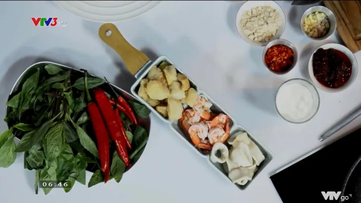 Cách làm hải sản xốt Thái vị sữa chua tại nhà - Ảnh 2. Cách làm hải sản xốt Thái vị sữa chua tại nhà - Ảnh 2.