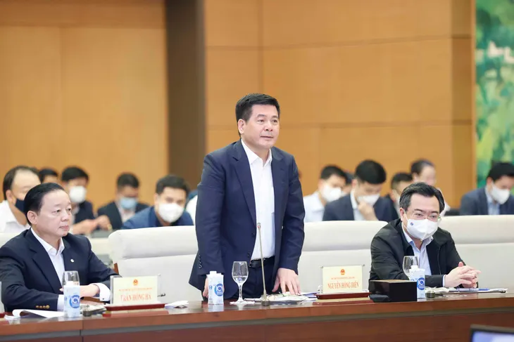Truyền hình trực tiếp phiên chất vấn của Ủy ban Thường vụ Quốc hội - Ảnh 5. Truyền hình trực tiếp phiên chất vấn của Ủy ban Thường vụ Quốc hội - Ảnh 5.