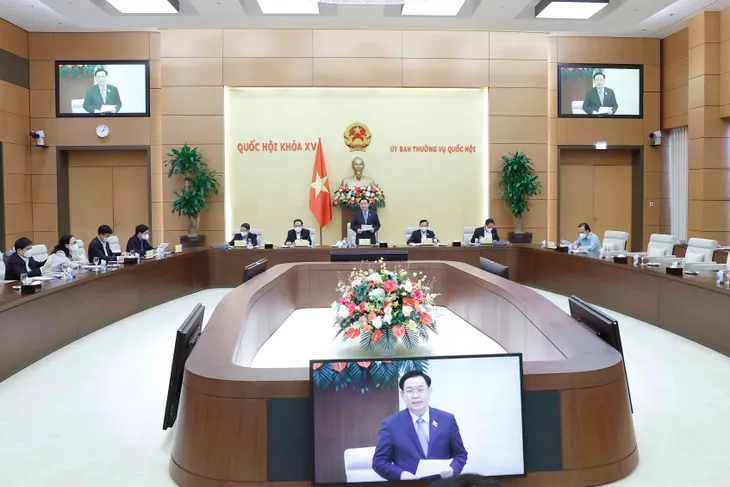 Chủ tịch Quốc hội Vương Đình Huệ chủ trì họp chuẩn bị phiên chất vấn và trả lời chất vấn - Ảnh 1. Chủ tịch Quốc hội Vương Đình Huệ chủ trì họp chuẩn bị phiên chất vấn và trả lời chất vấn - Ảnh 1.