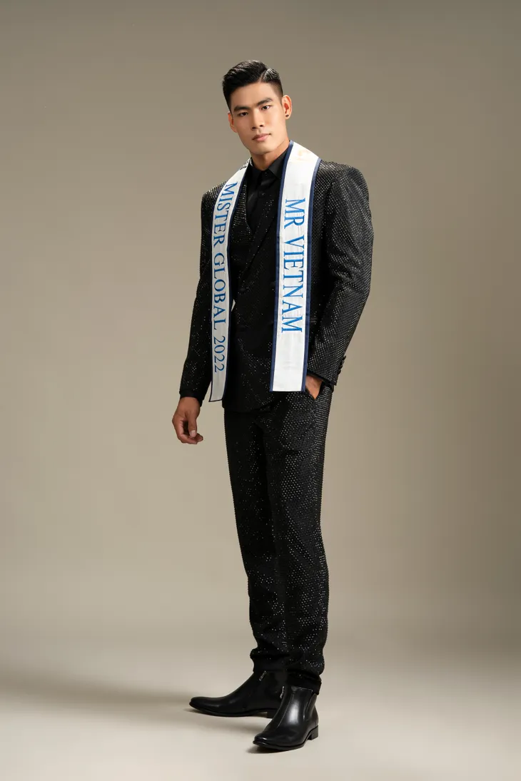 Đại diện Việt Nam bất ngờ giành ngôi Á vương 1 Mister Global 2022 - Ảnh 1. Đại diện Việt Nam bất ngờ giành ngôi Á vương 1 Mister Global 2022 - Ảnh 1.