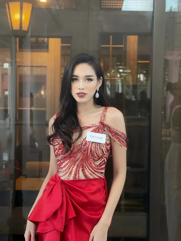 Hành trình lọt Top 13 Miss World 2021 của Đỗ Thị Hà - Ảnh 9. Hành trình lọt Top 13 Miss World 2021 của Đỗ Thị Hà - Ảnh 9.