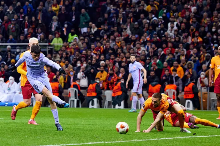 Barcelona ngược dòng giành vé tứ kết Europa League - Ảnh 2. Barcelona ngược dòng giành vé tứ kết Europa League - Ảnh 2.