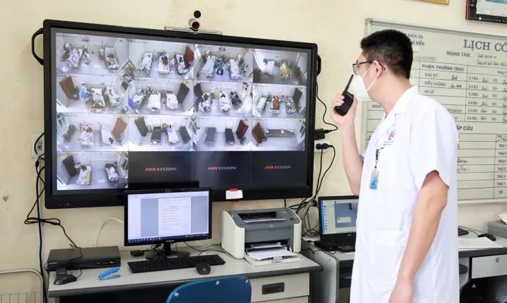 Hồi sinh nhiều bệnh nhân COVID-19 cao tuổi nguy kịch - Ảnh 2. Hồi sinh nhiều bệnh nhân COVID-19 cao tuổi nguy kịch - Ảnh 2.