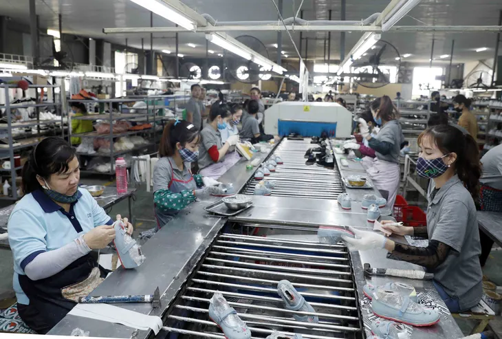 Doanh nghiệp vượt khó đóng góp tăng trưởng GDP - Ảnh 1. Doanh nghiệp vượt khó đóng góp tăng trưởng GDP - Ảnh 1.