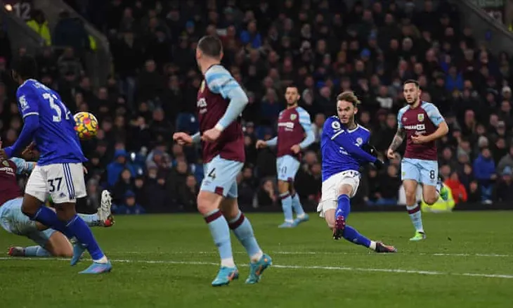 Leicester City chấm dứt chuỗi 5 trận không thắng tại Ngoại hạng Anh - Ảnh 1. Leicester City chấm dứt chuỗi 5 trận không thắng tại Ngoại hạng Anh - Ảnh 1.