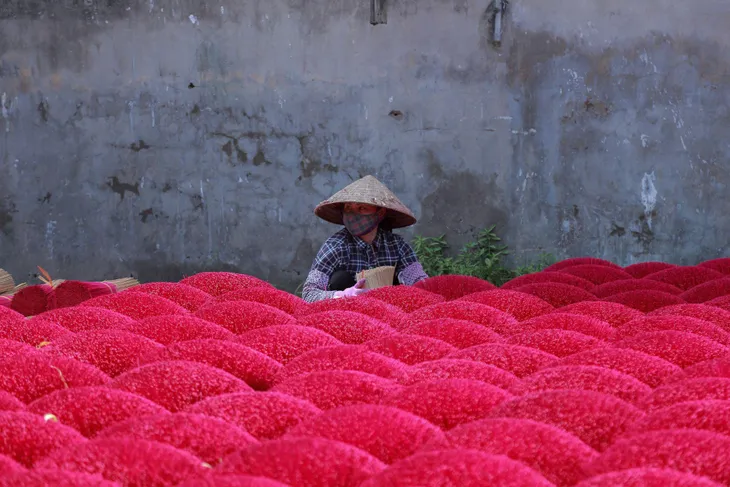 Làng hương Thôn Cao - nơi lưu giữ nét đẹp tín ngưỡng người Việt - Ảnh 1. Làng hương Thôn Cao - nơi lưu giữ nét đẹp tín ngưỡng người Việt - Ảnh 1.