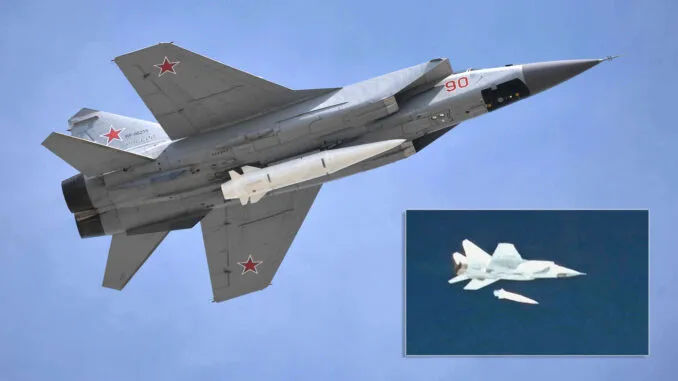 Nga lần đầu sử dụng tên lửa siêu vượt âm Kinzhal tại Ukraine - Ảnh 1. Nga lần đầu sử dụng tên lửa siêu vượt âm Kinzhal tại Ukraine - Ảnh 1.