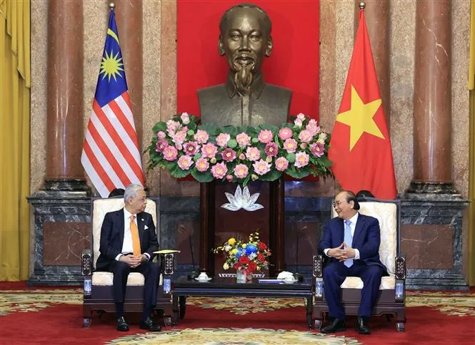 Chuyến thăm của Thủ tướng Malaysia tạo động lực mới phát triển quan hệ đối tác chiến lược - Ảnh 1. Chuyến thăm của Thủ tướng Malaysia tạo động lực mới phát triển quan hệ đối tác chiến lược - Ảnh 1.