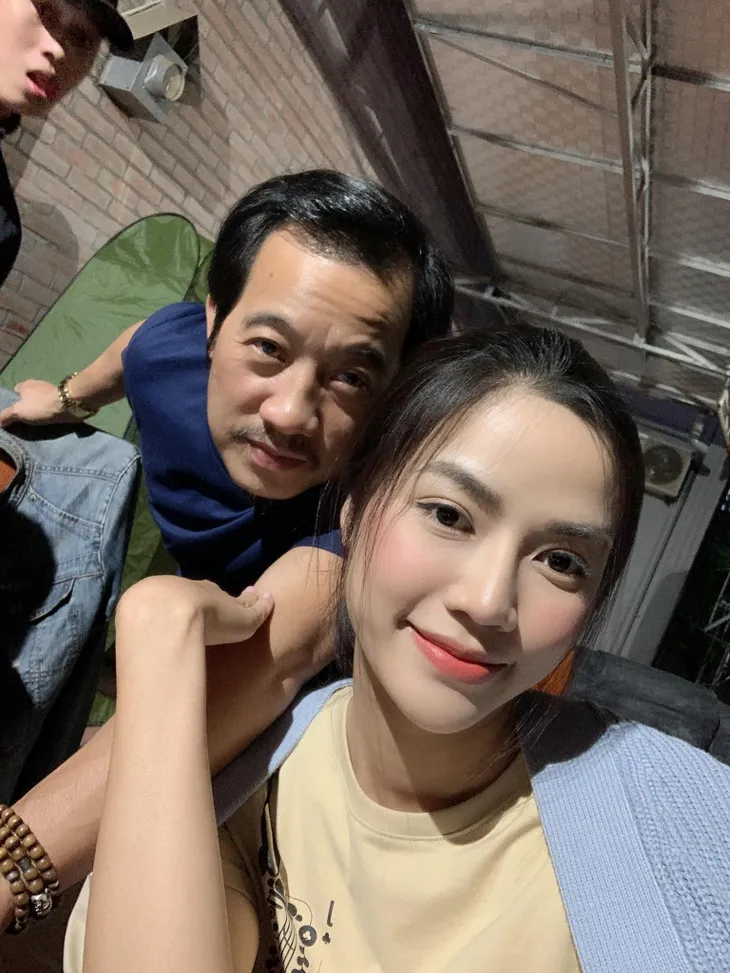 Anh Đào tiết lộ ảnh hậu trường cực độc của Lối về miền hoa - Ảnh 9. Anh Đào tiết lộ ảnh hậu trường cực độc của Lối về miền hoa - Ảnh 9.