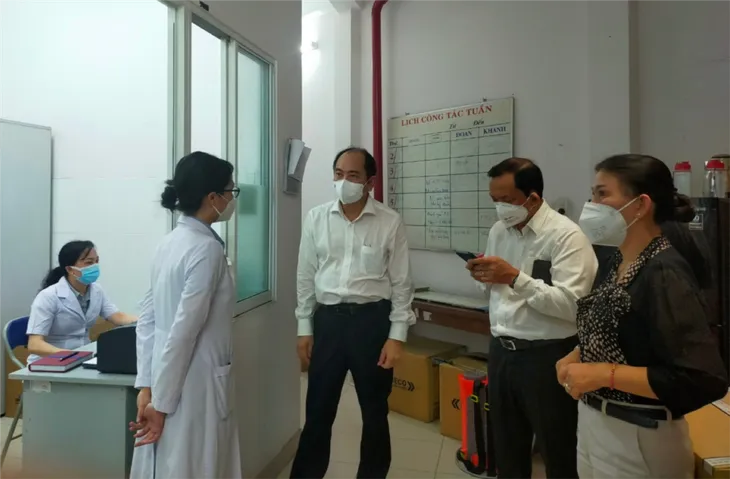 TP. Hồ Chí Minh: Gần 48.000 lượt khai báo của người mắc COVID-19 trên hệ thống quản lý người bệnh - Ảnh 1. TP. Hồ Chí Minh: Gần 48.000 lượt khai báo của người mắc COVID-19 trên hệ thống quản lý người bệnh - Ảnh 1.
