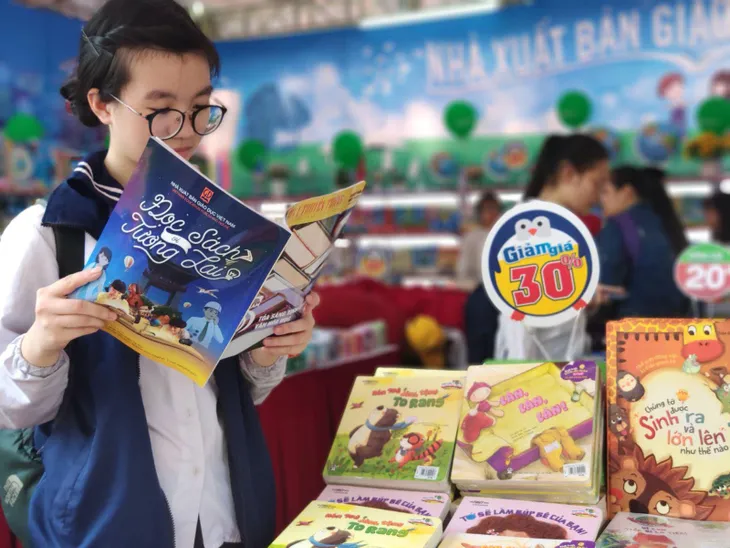 Cuộc thi sáng tác Trang sách tôi yêu gia hạn thời gian nhận bài thi - Ảnh 2.