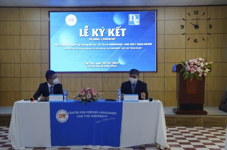 Lễ ký kết CTĐT Tiếng Anh Y Khoa với TTNN Đại học Cần Thơ (CFL) - Ảnh 1. Lễ ký kết CTĐT Tiếng Anh Y Khoa với TTNN Đại học Cần Thơ (CFL) - Ảnh 1.
