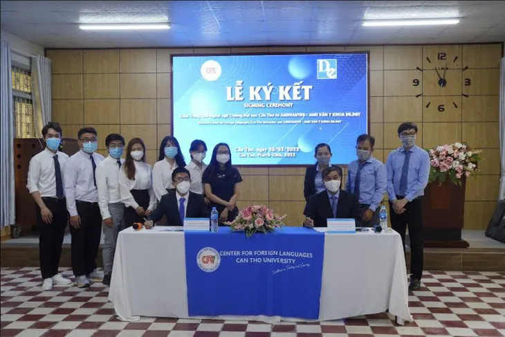 Lễ ký kết CTĐT Tiếng Anh Y Khoa với TTNN Đại học Cần Thơ (CFL) - Ảnh 4. Lễ ký kết CTĐT Tiếng Anh Y Khoa với TTNN Đại học Cần Thơ (CFL) - Ảnh 4.