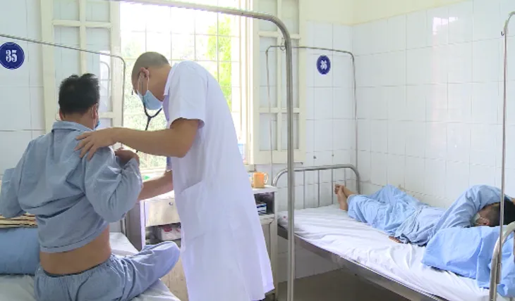 Nhân ngày Thế giới phòng chống bệnh lao (24/3): Cảnh báo tỷ lệ phát hiện bệnh lao giảm, lao kháng thuốc gia tăng - Ảnh 1. Nhân ngày Thế giới phòng chống bệnh lao (24/3): Cảnh báo tỷ lệ phát hiện bệnh lao giảm, lao kháng thuốc gia tăng - Ảnh 1.