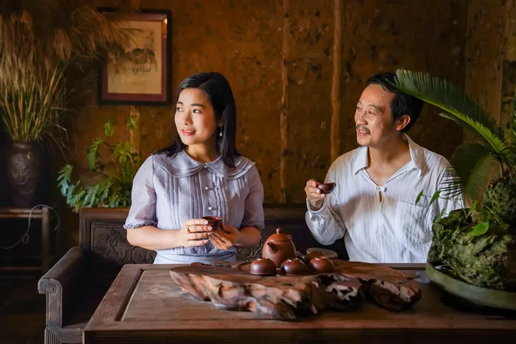 Lối về miền hoa: Vợ chồng chú Lâm khoe bộ ảnh ngọt lịm, nhóm trẻ chạy theo không kịp - Ảnh 10. Lối về miền hoa: Vợ chồng chú Lâm khoe bộ ảnh ngọt lịm, nhóm trẻ chạy theo không kịp - Ảnh 10.