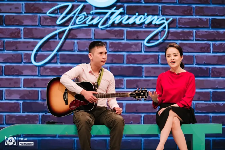 Trạm yêu thương: Chàng trai khiếm thị 23 tuổi ước mơ làm từ thiện bằng âm nhạc - Ảnh 2. Trạm yêu thương: Chàng trai khiếm thị 23 tuổi ước mơ làm từ thiện bằng âm nhạc - Ảnh 2.