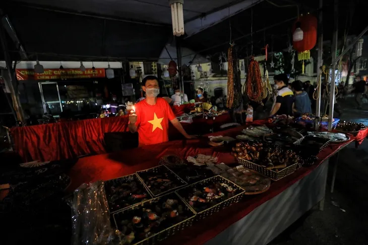 Giờ Trái đất 2022: Kiến tạo tương lai - Bây giờ hoặc không bao giờ - Ảnh 8. Giờ Trái đất 2022: Kiến tạo tương lai - Bây giờ hoặc không bao giờ - Ảnh 8.