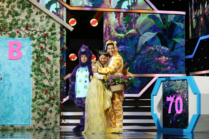 Sàn đấu ngôi sao: Chi Dân, Nguyễn Đình Vũ “mất ký ức” về các bài hit của chính mình - Ảnh 3. Sàn đấu ngôi sao: Chi Dân, Nguyễn Đình Vũ “mất ký ức” về các bài hit của chính mình - Ảnh 3.