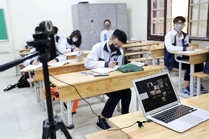 Đắk Nông, Phú Thọ cho học sinh trở lại trường học trực tiếp từ 28/3 - Ảnh 1.