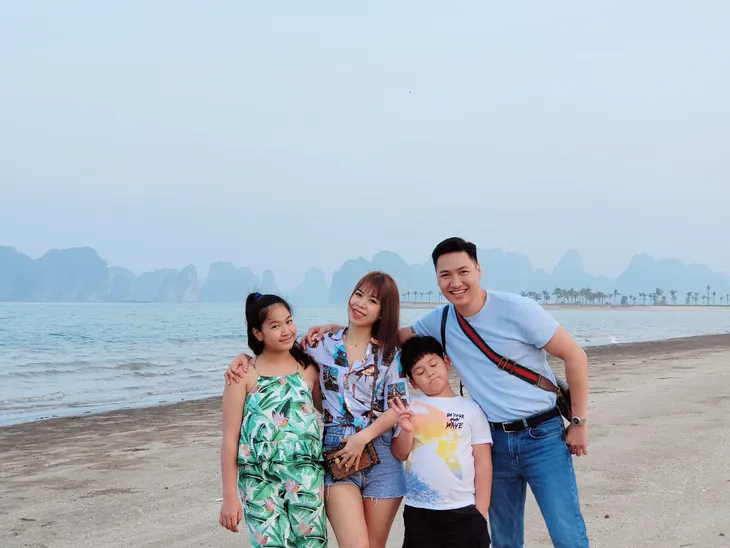 Diễn viên Việt tuần qua: Hồng Diễm ngập trong hoa sinh nhật, Phương Oanh có lúc cực dịu dàng - Ảnh 1. Diễn viên Việt tuần qua: Hồng Diễm ngập trong hoa sinh nhật, Phương Oanh có lúc cực dịu dàng - Ảnh 1.