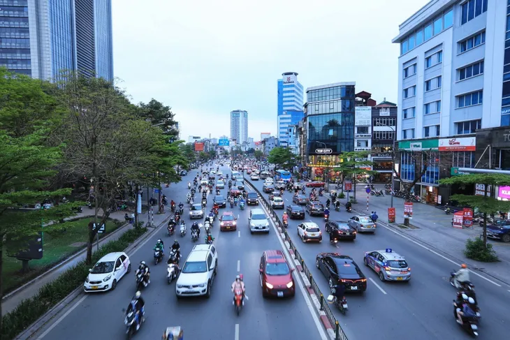 Nhanh chóng đưa Hà Nội về trạng thái bình thường mới - Ảnh 3. Nhanh chóng đưa Hà Nội về trạng thái bình thường mới - Ảnh 3.