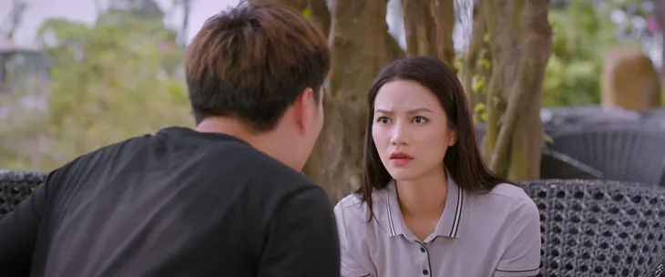 Lối về miền hoa - Tập 12: Lợi ăn quả lừa mất nửa tỷ bất ngờ gặp Thanh thất tình - Ảnh 1. Lối về miền hoa - Tập 12: Lợi ăn quả lừa mất nửa tỷ bất ngờ gặp Thanh thất tình - Ảnh 1.