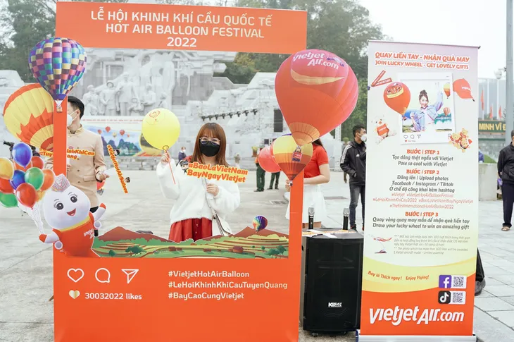 Ngỡ ngàng với bữa tiệc âm nhạc, ánh sáng tại Lễ hội Khinh khí cầu Quốc tế - Ảnh 11.