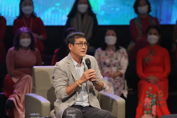Thanh xuân tươi đẹp: Hoa hậu Ngô Phương Lan tiết lộ sở thích thú vị của mẹ - Ảnh 4. Thanh xuân tươi đẹp: Hoa hậu Ngô Phương Lan tiết lộ sở thích thú vị của mẹ - Ảnh 4.