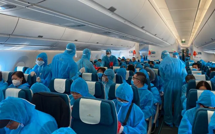 Chuyến bay đầu tiên đưa công dân Việt Nam từ Ukraine về nước sẽ hạ cánh vào trưa 8/3 - Ảnh 1. Chuyến bay đầu tiên đưa công dân Việt Nam từ Ukraine về nước sẽ hạ cánh vào trưa 8/3 - Ảnh 1.