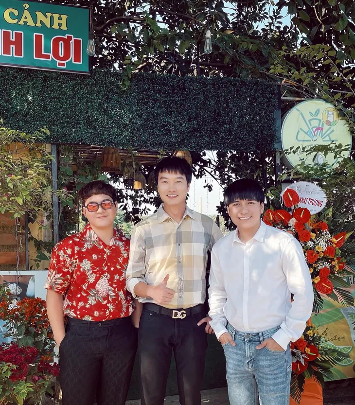 Loạt phát ngôn cười xỉu của Linh béo trong Lối về miền hoa - Ảnh 1. Loạt phát ngôn cười xỉu của Linh béo trong Lối về miền hoa - Ảnh 1.