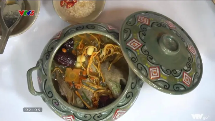 Chim câu hầm - Món ăn giúp F0 phục hồi thể lực - Ảnh 6. Chim câu hầm - Món ăn giúp F0 phục hồi thể lực - Ảnh 6.