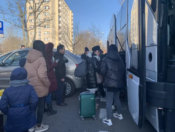 Ổn định cuộc sống người Việt sơ tán từ Ukraine - Ảnh 3. Ổn định cuộc sống người Việt sơ tán từ Ukraine - Ảnh 3.