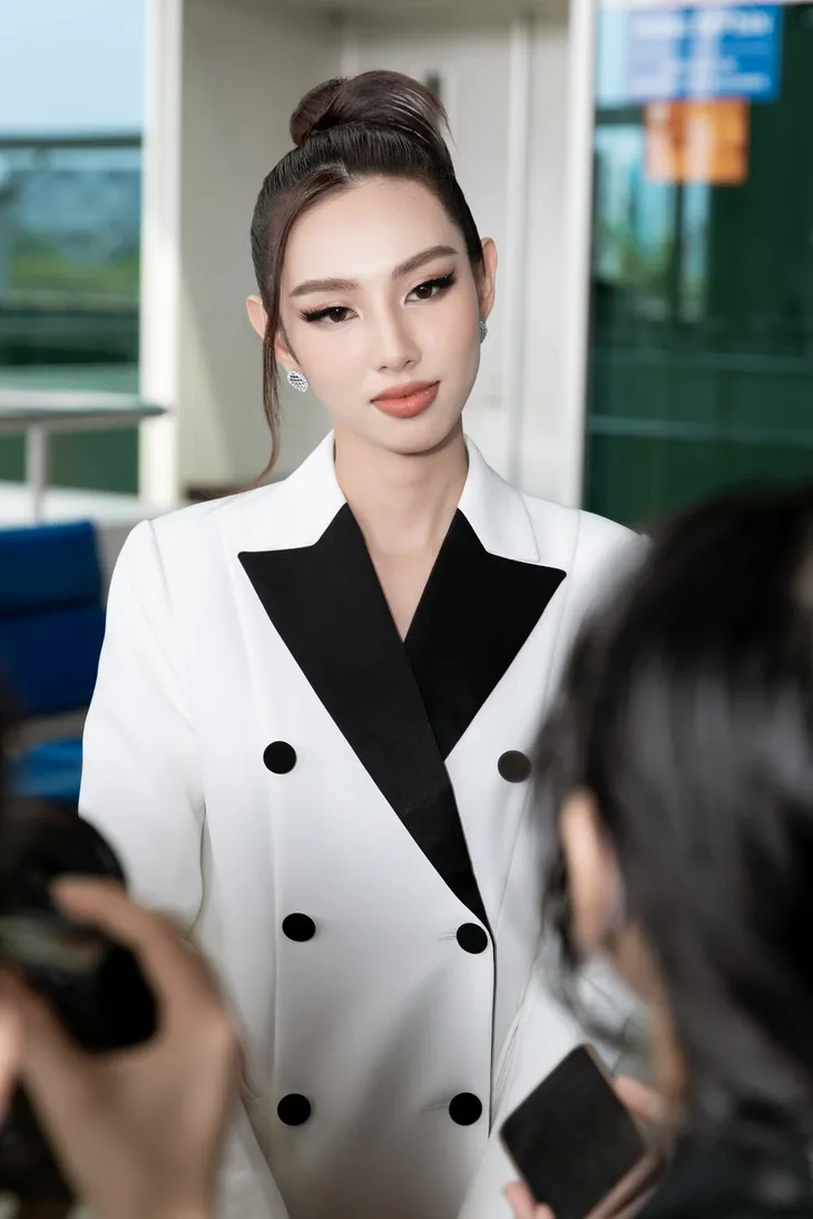 Thùy Tiên sang Thái chuẩn bị hành trình đến các nước Mỹ Latin - Ảnh 2. Thùy Tiên sang Thái chuẩn bị hành trình đến các nước Mỹ Latin - Ảnh 2.